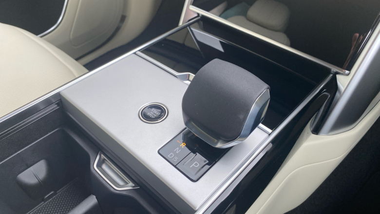 Land Rover Range Rover 3.0 D300 Edition 4dr Auto Diesel Estate